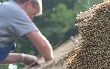 professional Ardleigh Heath thatchers